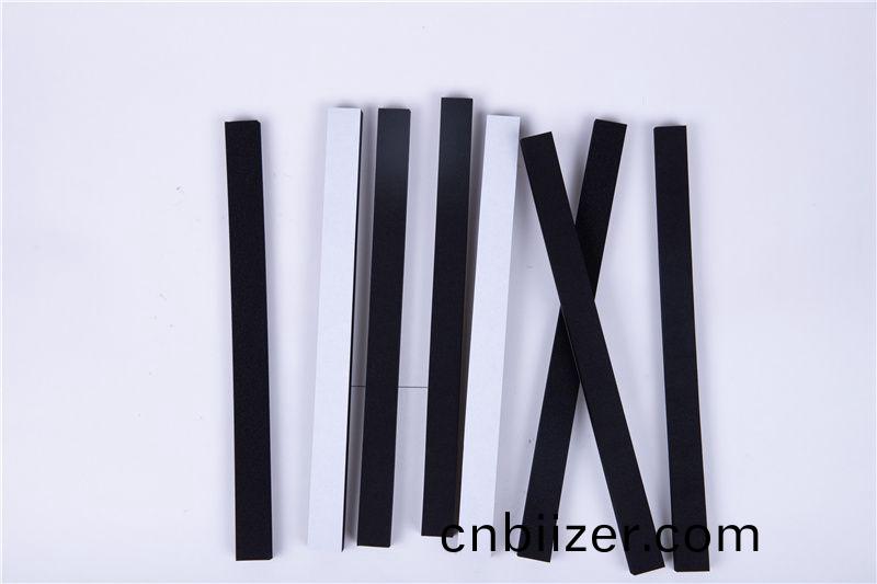 CR減震保(bao)溫條